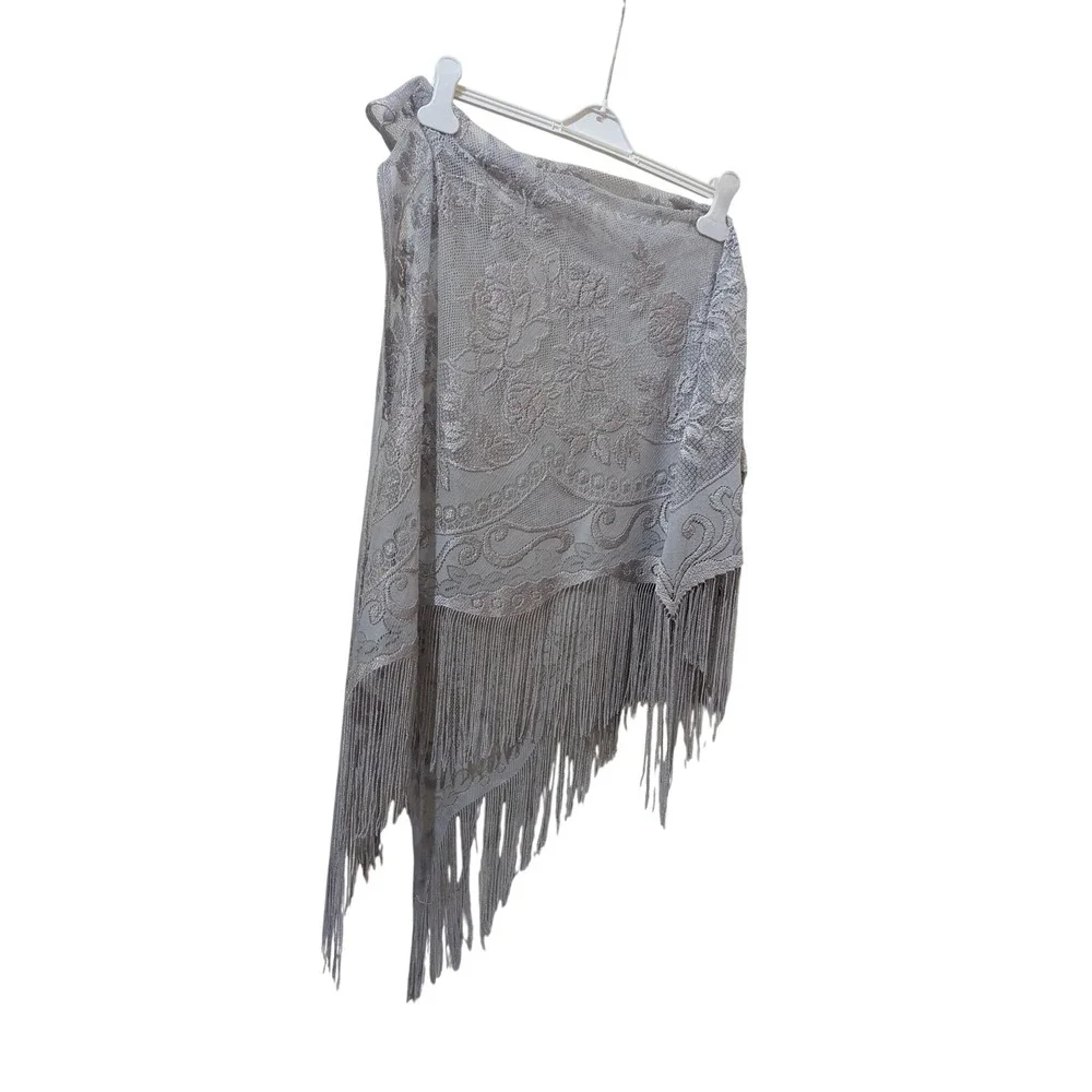 Silver Grey Floral Lace Shawl Fringe Wrap Victorian Rose Evening Scarf 62x31
